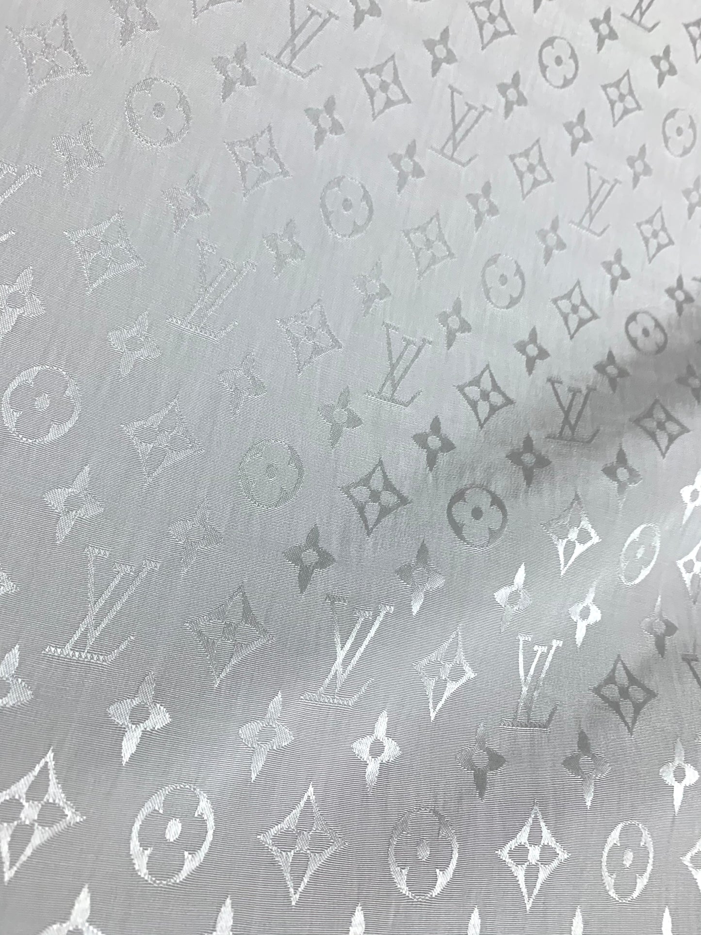 Handgefertigter Jacquard-Seidenstoff für Heimwerker