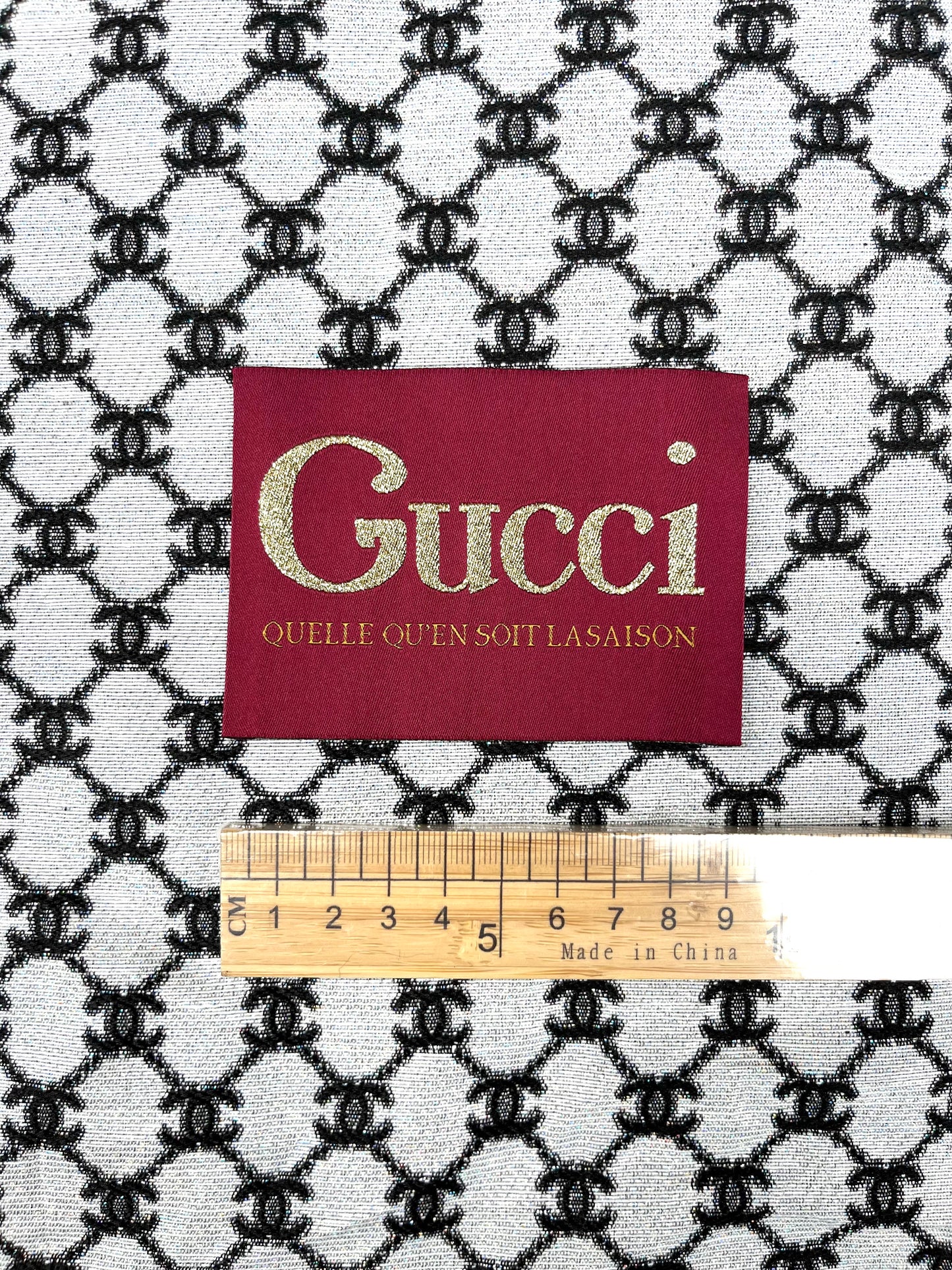 Handgemachte Gucci-Etiketten zum Nähen für handgemachtes DIY