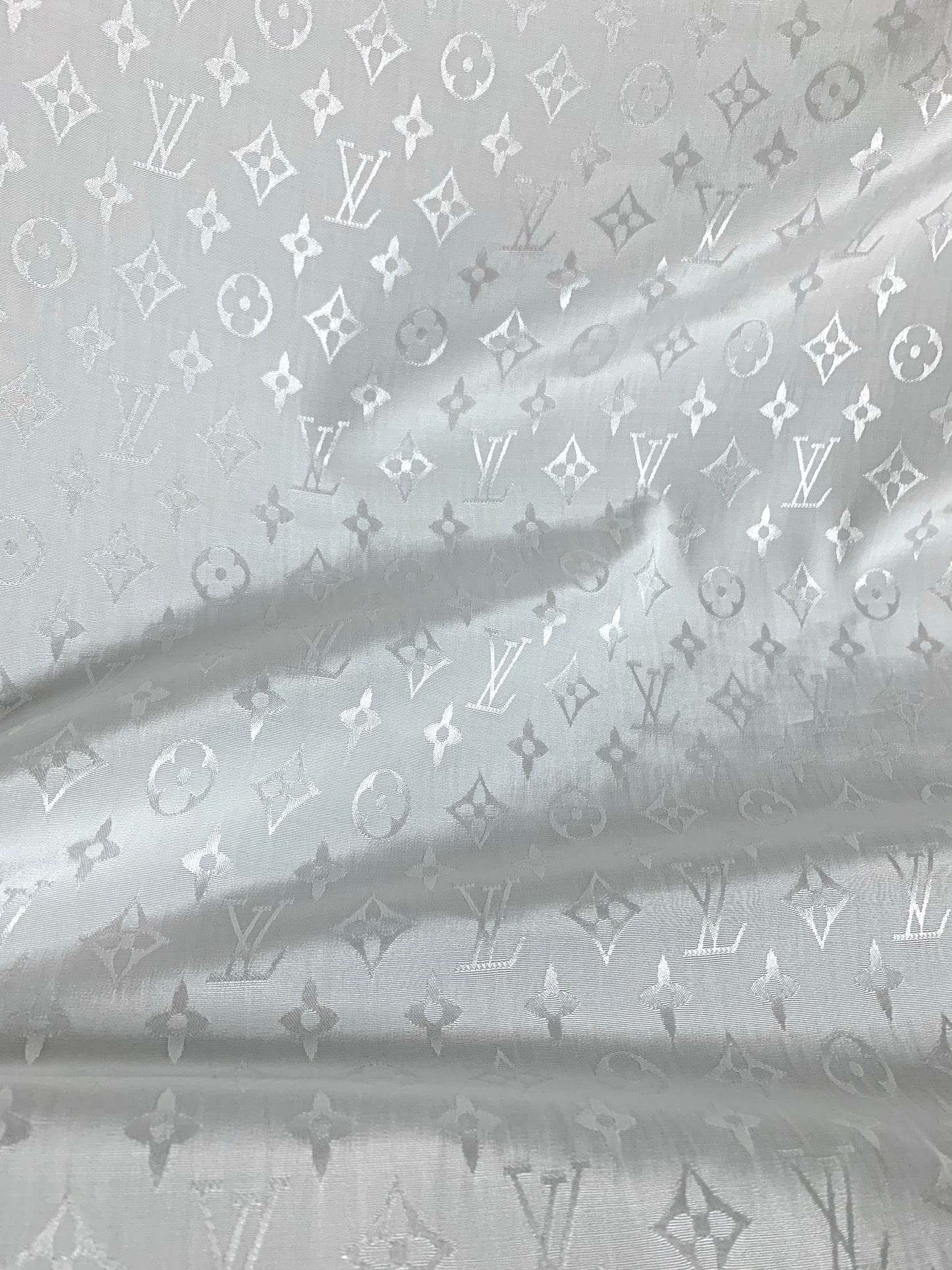 Handgefertigter Jacquard-Seidenstoff für Heimwerker