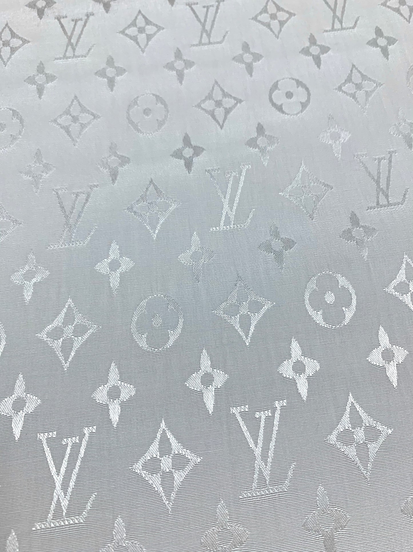 Handgefertigter Jacquard-Seidenstoff für Heimwerker