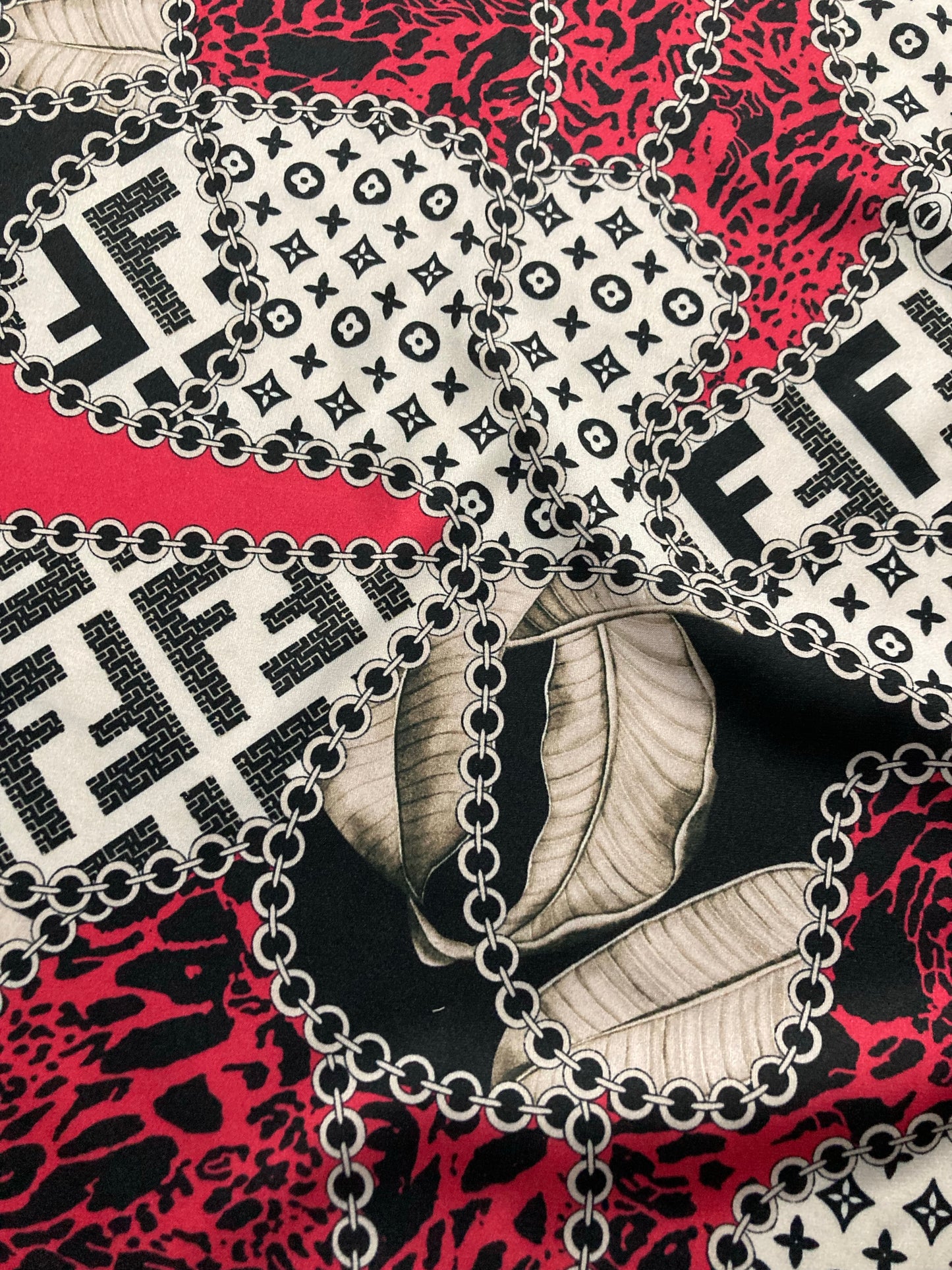 Designer-Satinstoff für individuelle Pyjamas